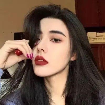 我们的英摇时光海报