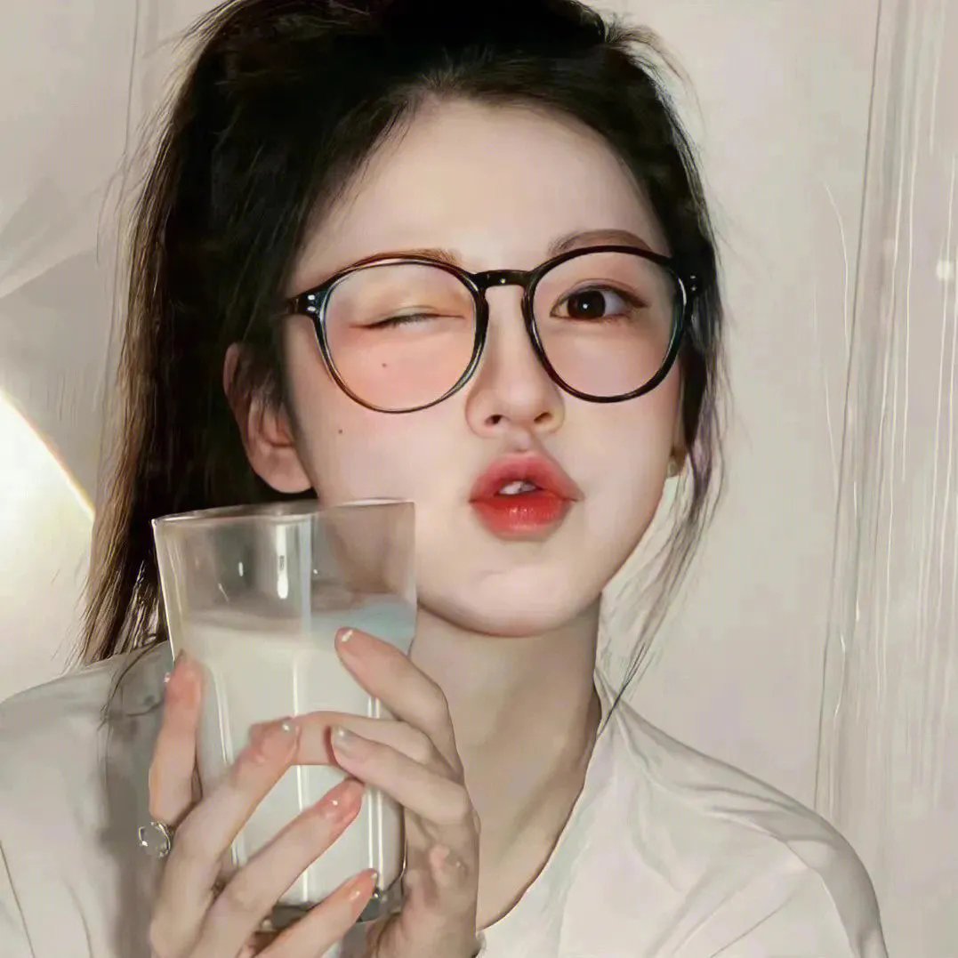 前程似锦的年轻女人海报